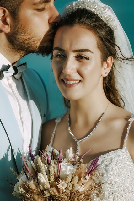 applewood-kaiser-marriage-or-relationshi-640x480-5480227.jpeg