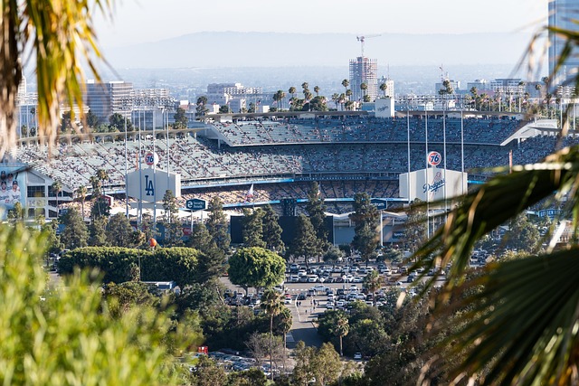 ballpark-kaiser-family-counselor-640x480-89689190.jpeg