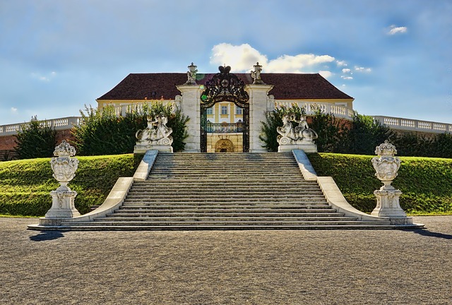 castle-pines-kaiser-counselor-640x480-41066535.jpeg