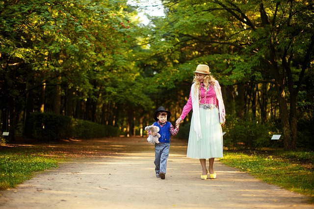 Customize Mental Health Plans: Expert Guidance for Your Family