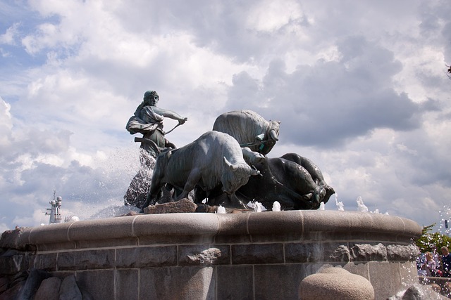 fountain-kaiser-psychotherapist-640x480-42669649.jpeg