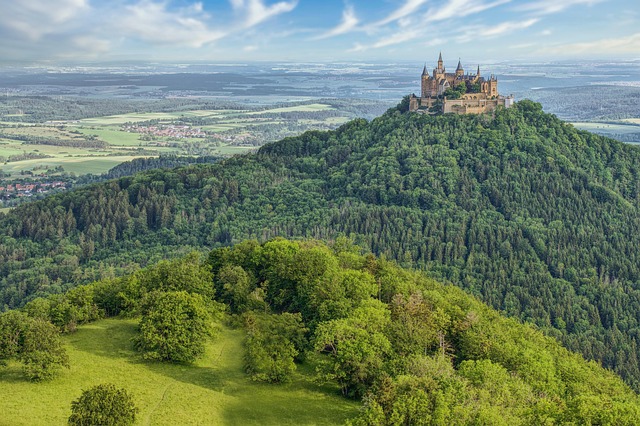 hilltop-kaiser-psychologist-640x480-74386814.jpeg