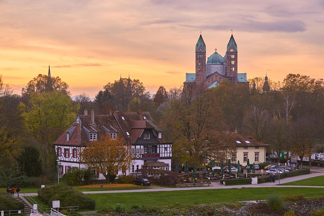 riverfront-park-kaiser-psychotherapist-640x480-76733557.jpeg