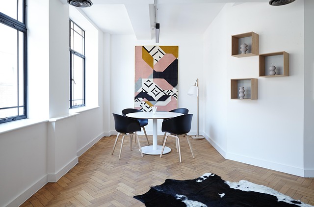 table-mesa-kaiser-psychologist-640x480-12803374.jpeg
