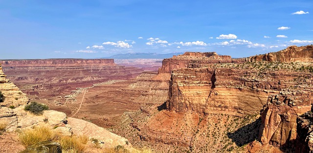 utah-park-kaiser-permanente-counselor-640x480-89898009.jpeg