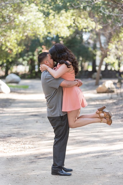 city-park-kaiser-permanente-marriage-or-640x480-63832942.jpeg